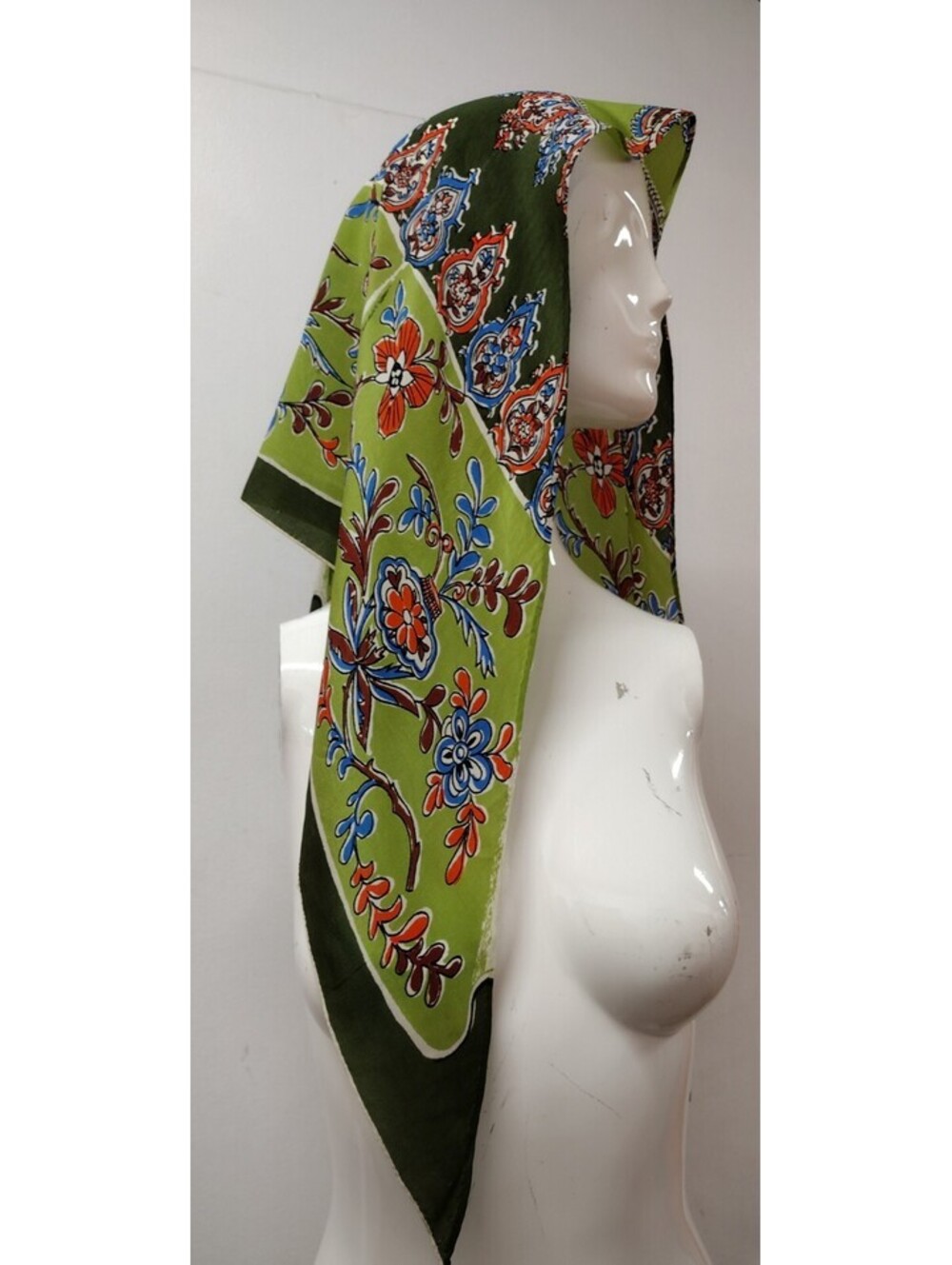 Vintage 30s 1940s Triangle Kierchief Fine Silk Scarf Jade Chartreuse 30s Floral